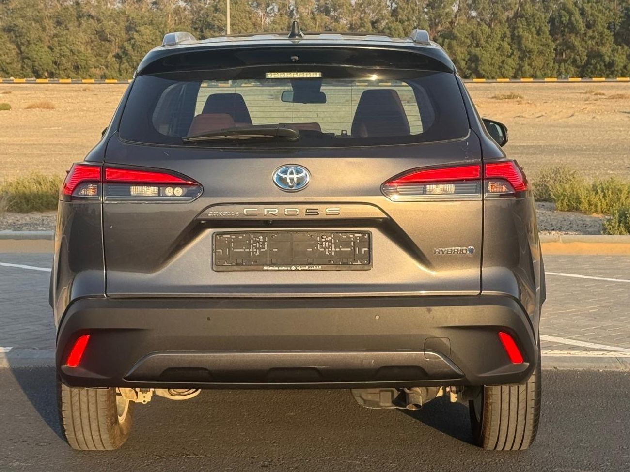 تويوتا كورولا كروس Top OF Range Corolla Cross 1.8L 2023 GCC (Hybrid) FULL OPTION