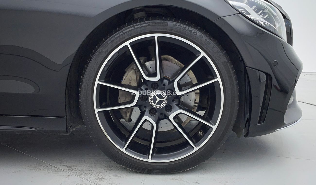 Mercedes-Benz C 200 AMG SPORT PACK 2 | Zero Down Payment | Free Home Test Drive