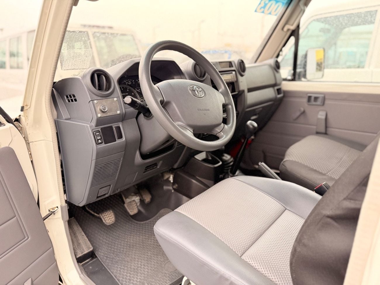 Toyota Land Cruiser 70