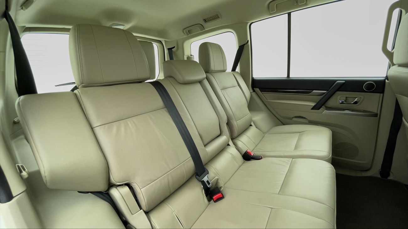 Mitsubishi Pajero GLS HIGHLINE 3 | Zero Down Payment | Free Home Test Drive