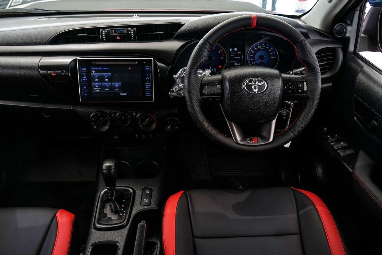 Toyota Hilux 2020 Model Facelift GR Sports 2025 Shape Diesel Engine Full Option