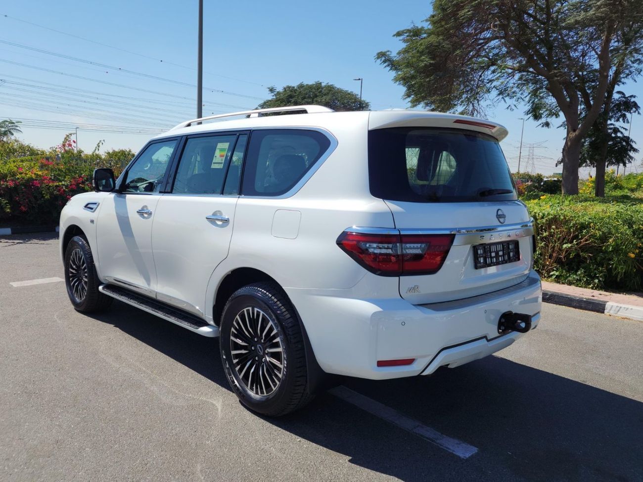 Nissan Patrol LE Platinum 5.6L
