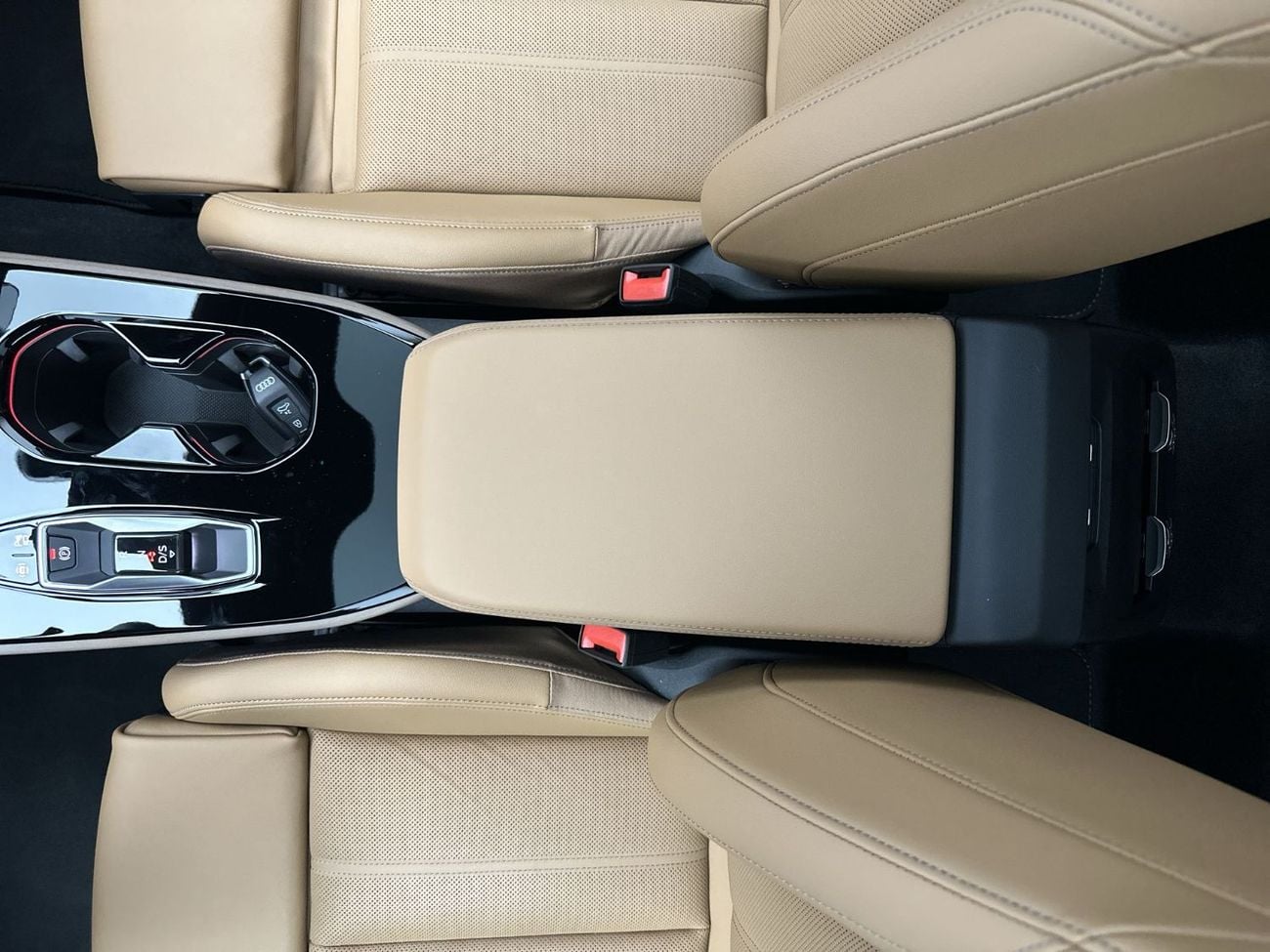 Audi A5 TFSI S tronic Sedan TFSI 204hp (Ref# 27031)