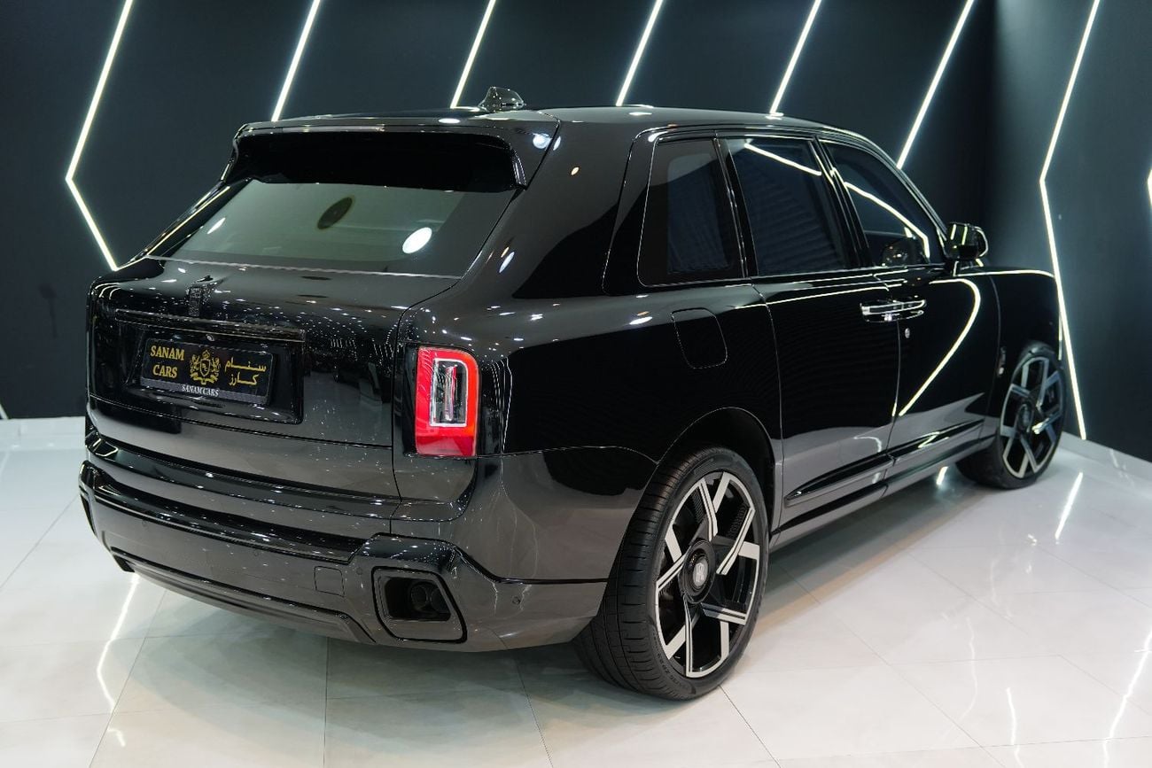 Rolls-Royce Cullinan Black Badge Kit, FACELIFT, Viewing Suite, Executive Rear-Seat w/ Entertainment!!