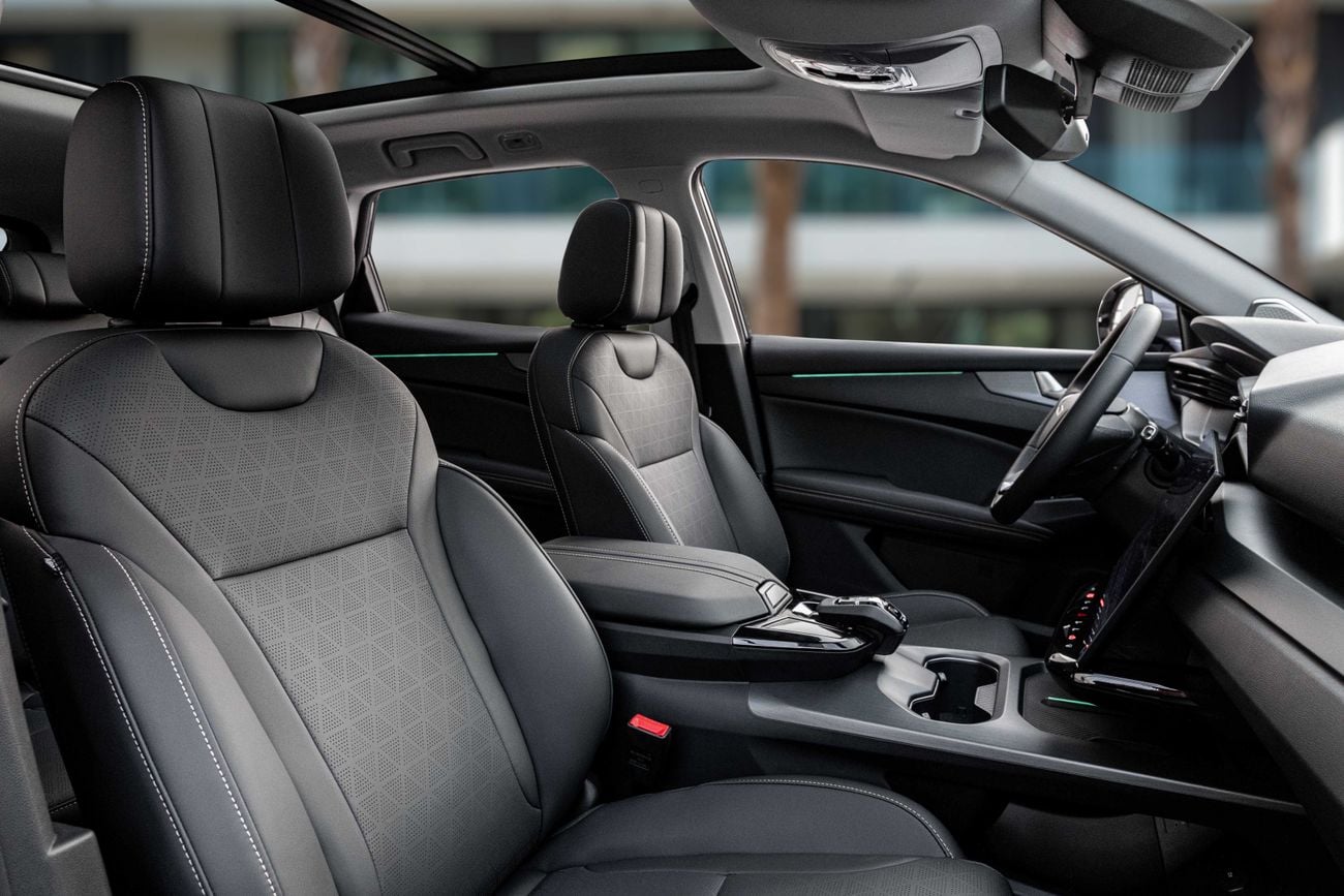 كايي X7 X7 | 2,018 P.M | 0% Downpayment | Hybrid | Brand New | Kaiyi Warranty!