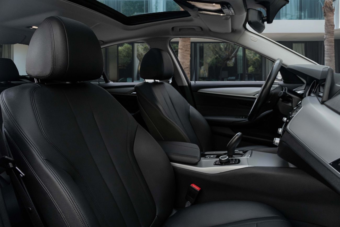 BMW 520i 520i | 1,763 P.M | 0% Downpayment | BMW Warranty | Full BMW History! | Ramadan Offer!