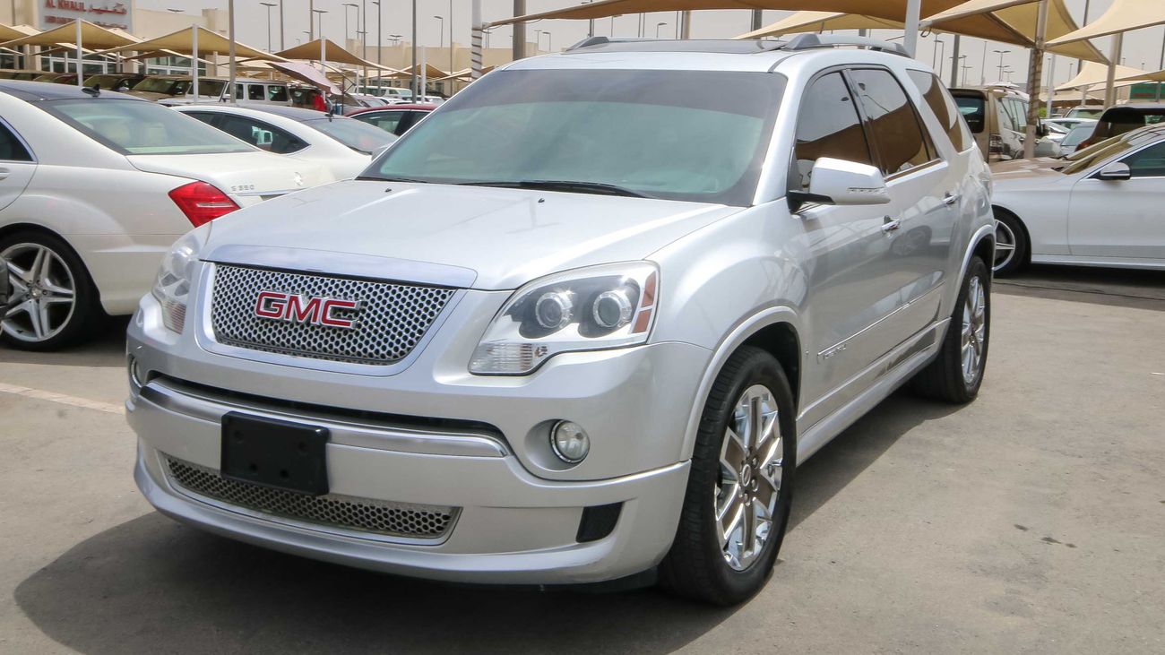 GMC Acadia Denali