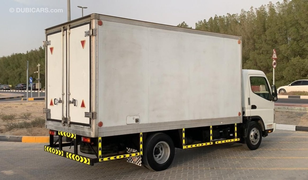 ميتسوبيشي كانتر Mitsubishi Fuso Canter Chiller 2015 Ref# 469