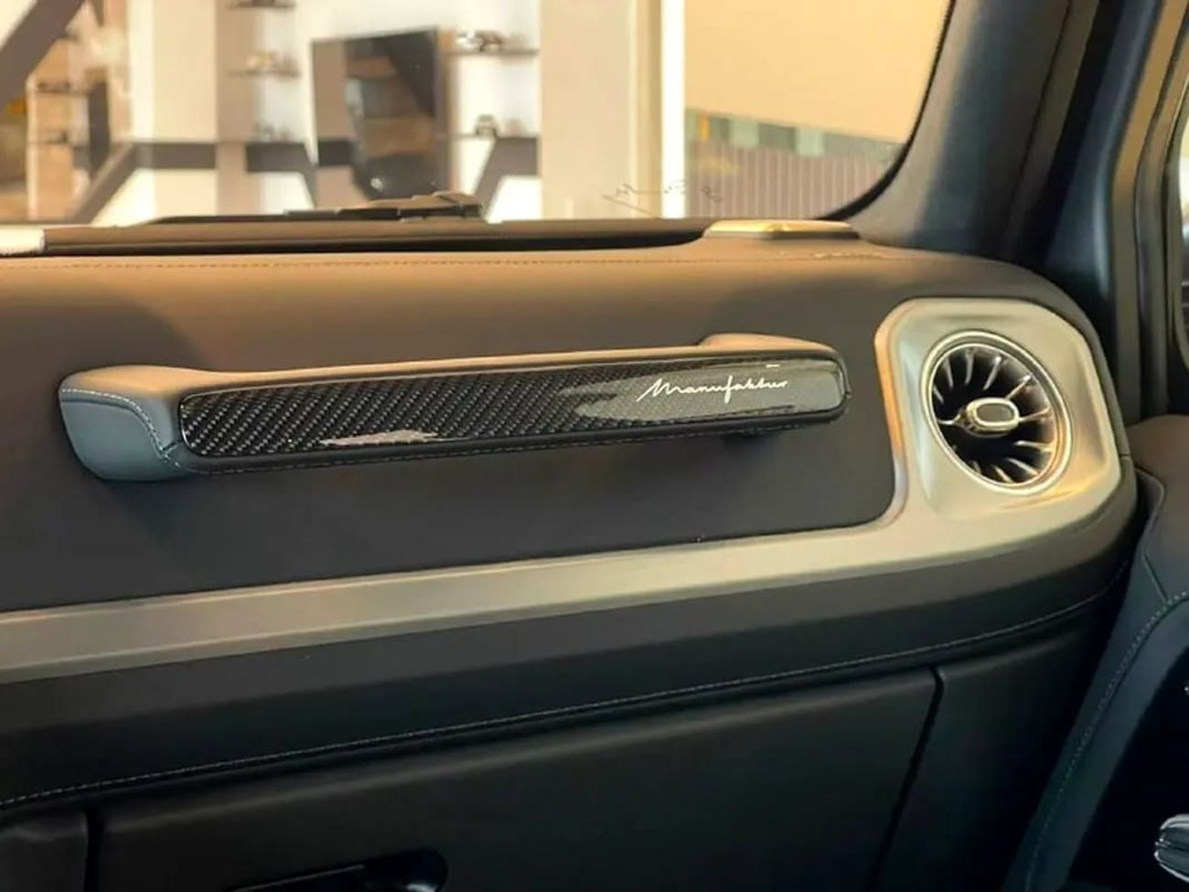 Mercedes Benz G63 AMG / G63 / / 8000 KM / JAPPANES SPECS / FULL OPTIONE / A22