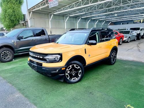 Ford Bronco Outer Banks 2.7L Outer Banks 1.5L warranty one year bank financie available