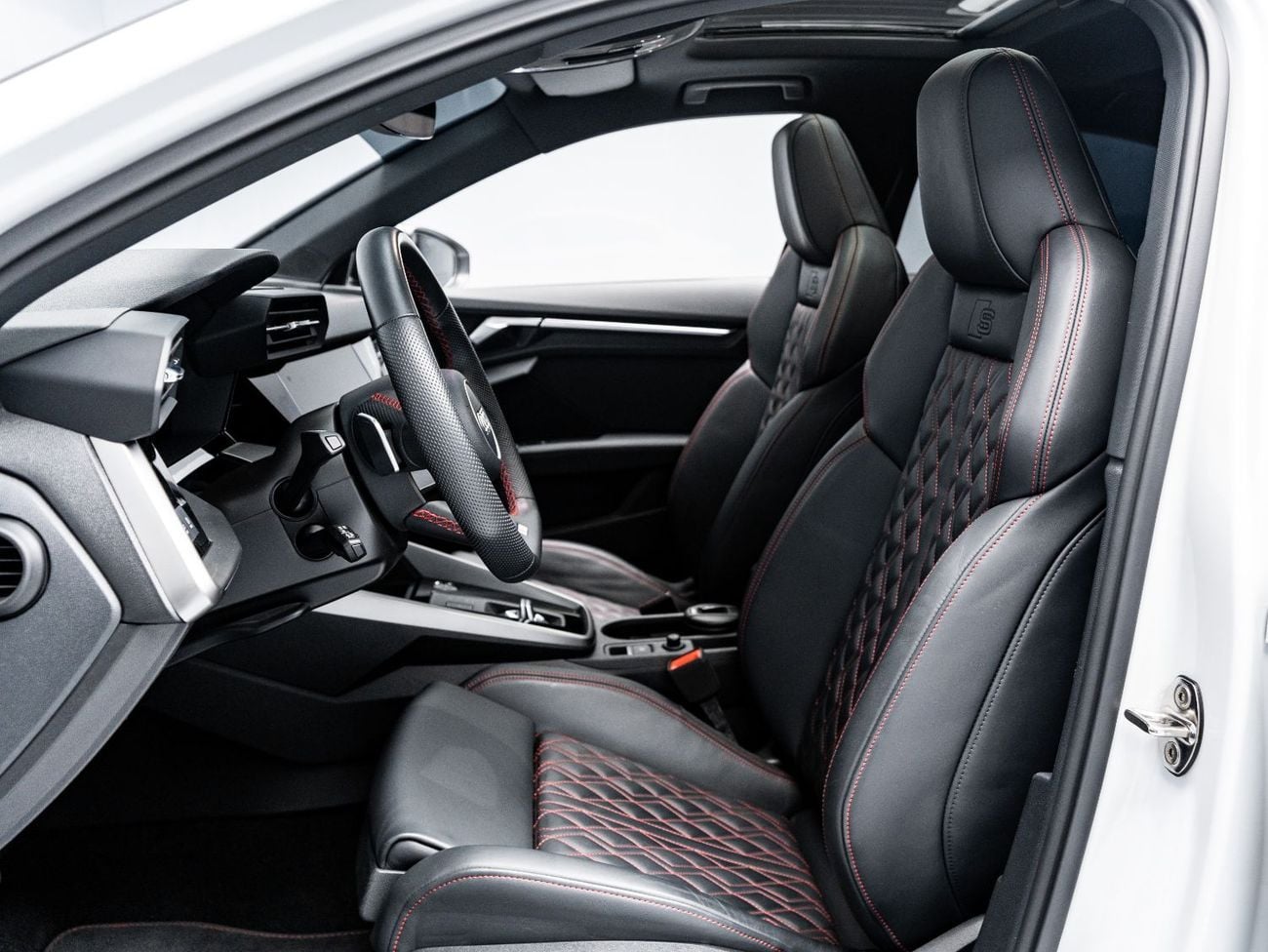 أودي S3 TFSI quattro 2.0L Sedan