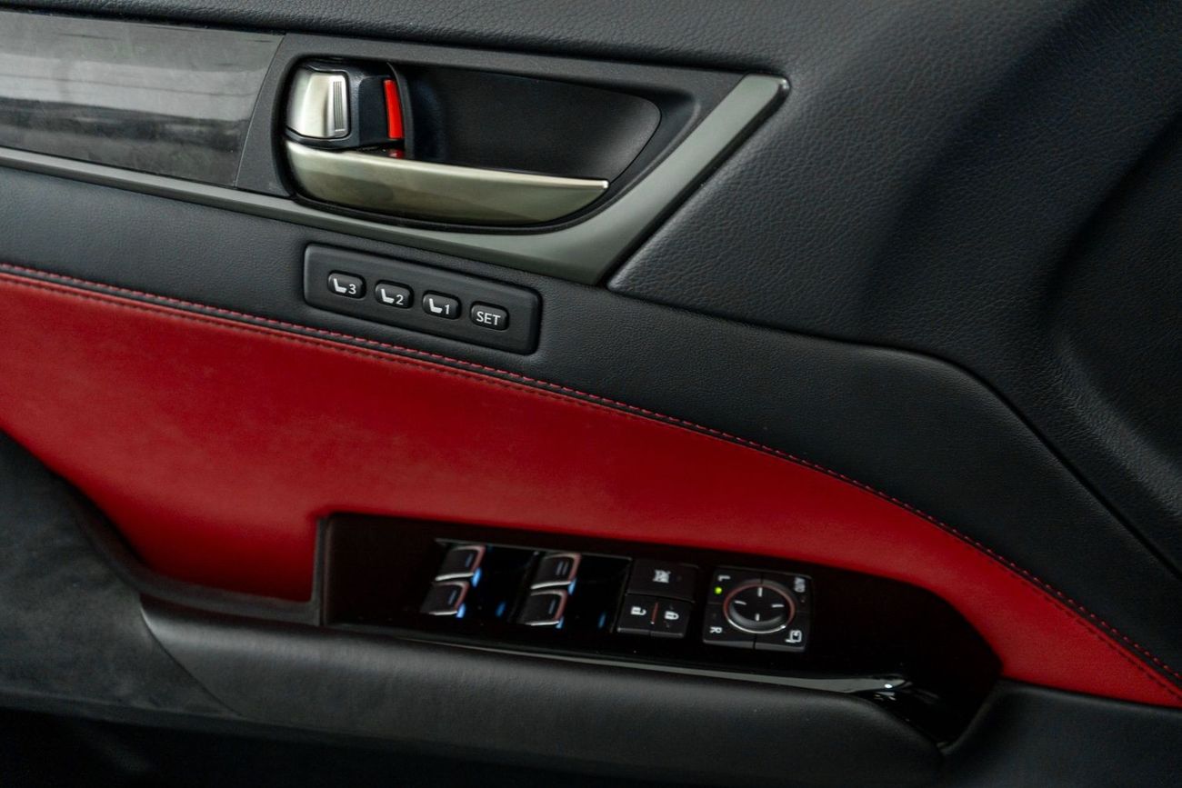 Lexus GS F 5.0 V8 467bhp