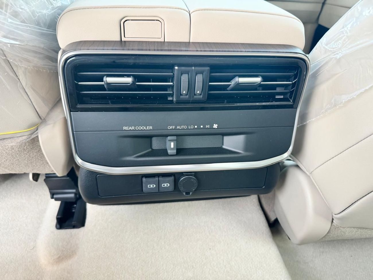 Toyota Land Cruiser GXR 3.5L TT