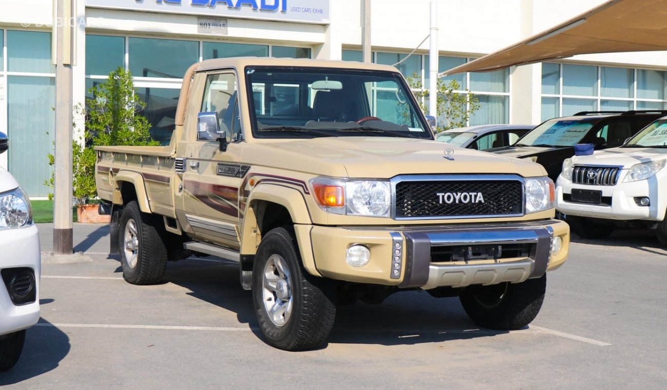 Toyota Land Cruiser Pick Up Lx V6