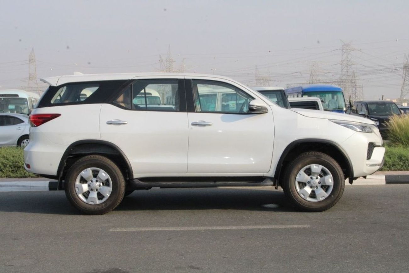 Toyota Fortuner TOYOTA FORTUNER 2.7L PETROL GRADE E GRADE AUTO