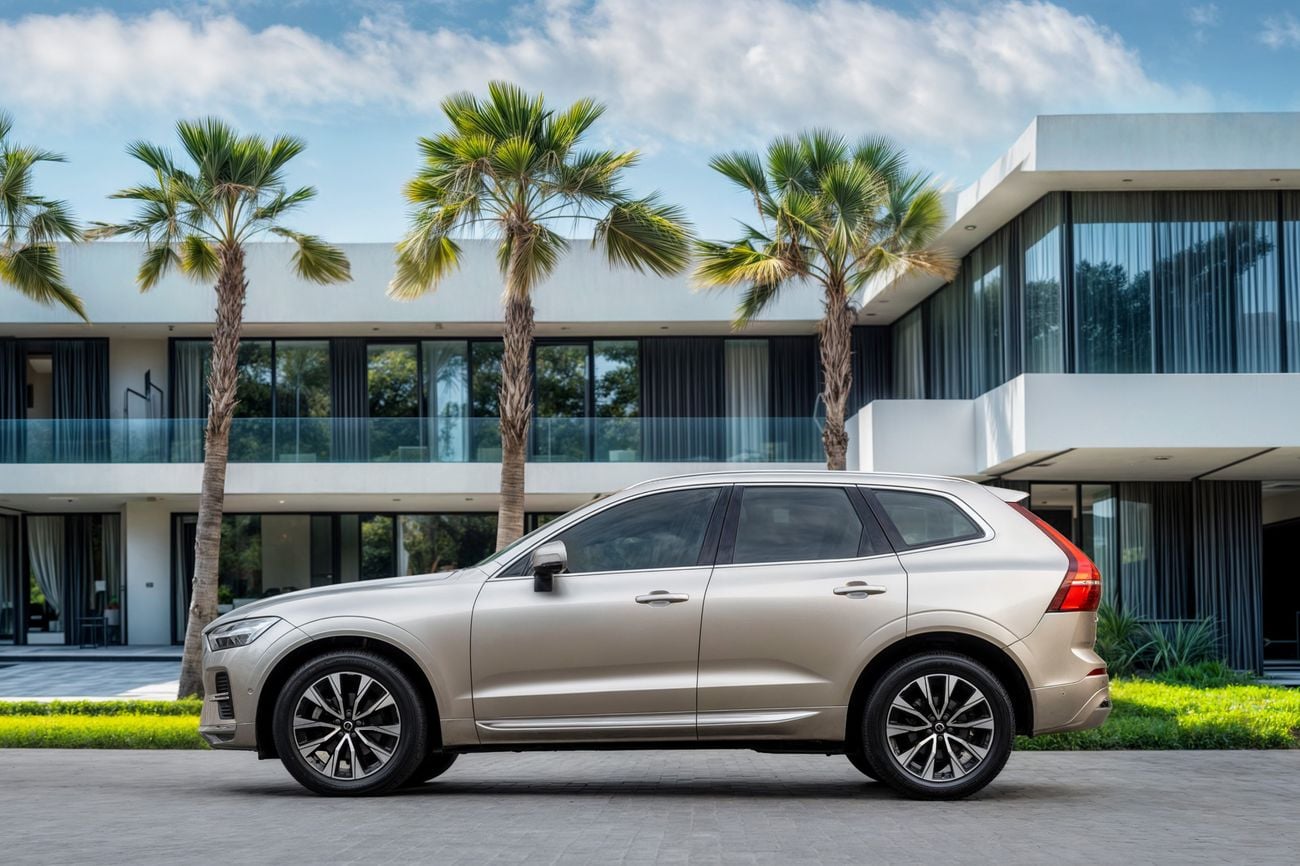 فولفو XC 60 B5 Plus Bright XC60 B5 Plus Bright | 2,155 P.M | 0% Downpayment | 2029 WARRANTY