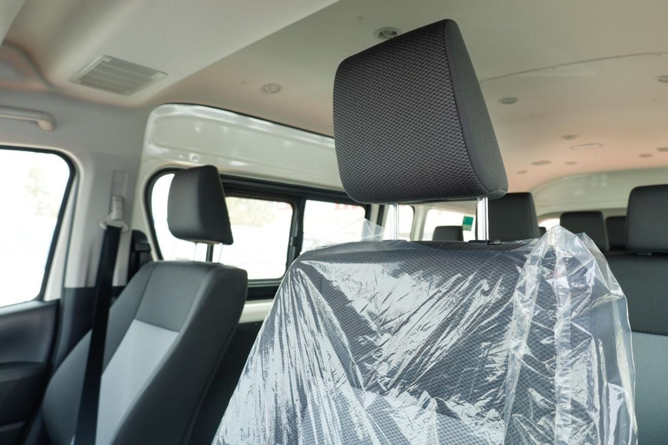 Toyota Hiace TOYOTA HIACE 3.5 MT WHITE 2026 WITH REAR HEATER