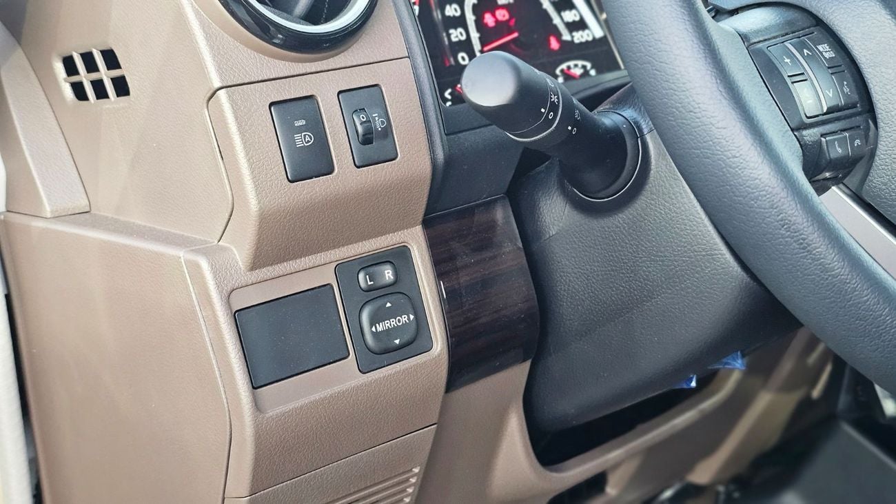 تويوتا لاند كروزر بيك آب Toyota Land Cruiser Pick Up Toyota Land Cruiser Pick Up 4.0L 2026