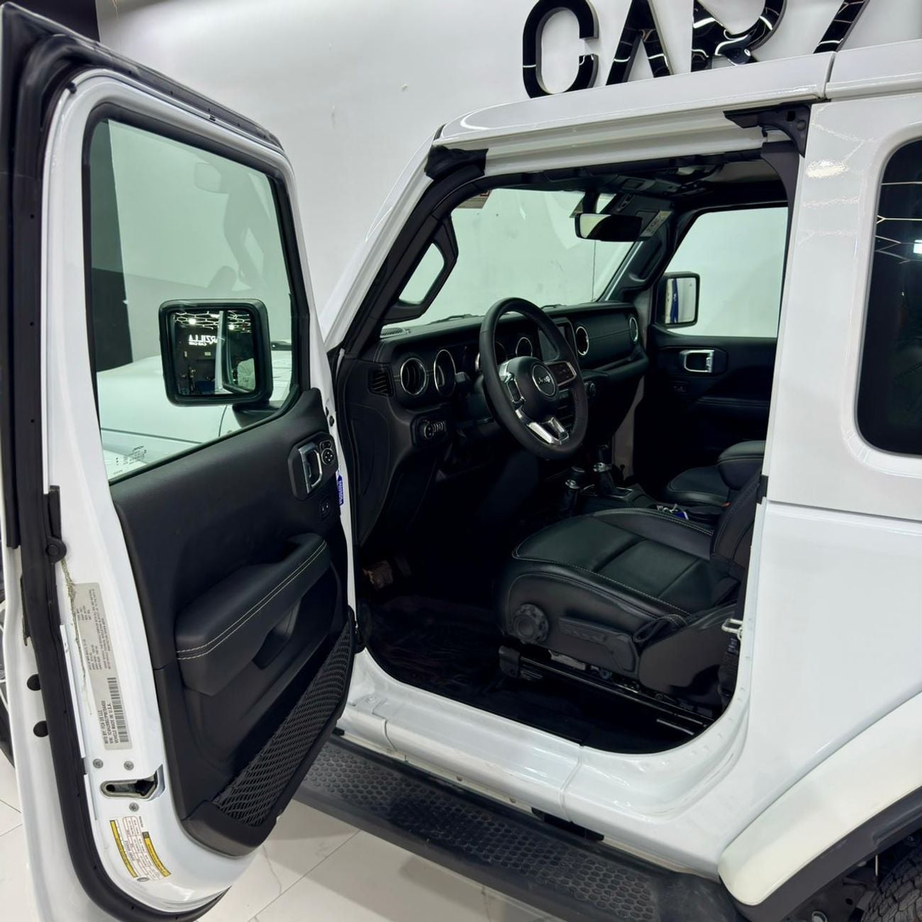 جيب رانجلر Sahara 3.6L A/T (5 Seater)