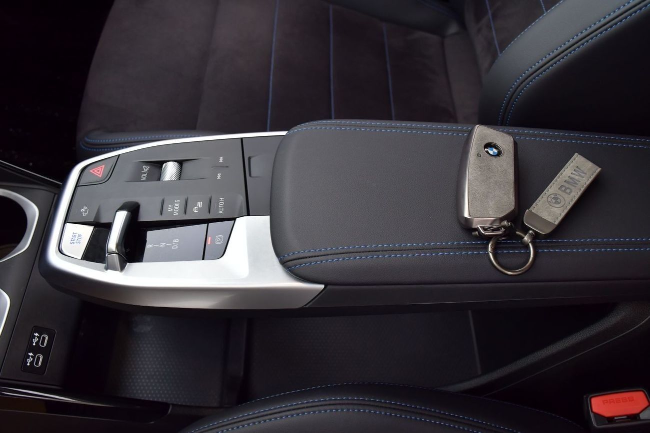 بي أم دبليو iX1 2023 xDrive30L M