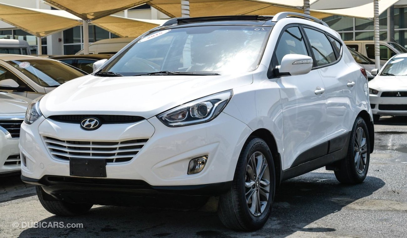 Hyundai Tucson Limited  4WD