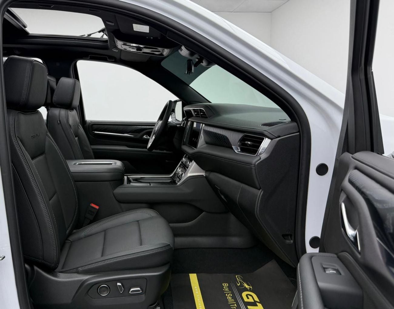 جي أم سي يوكون 2024 GMC Yukon Denali, 04/2030 GMC Warranty + Service Contract, GMC Full Service History, GCC