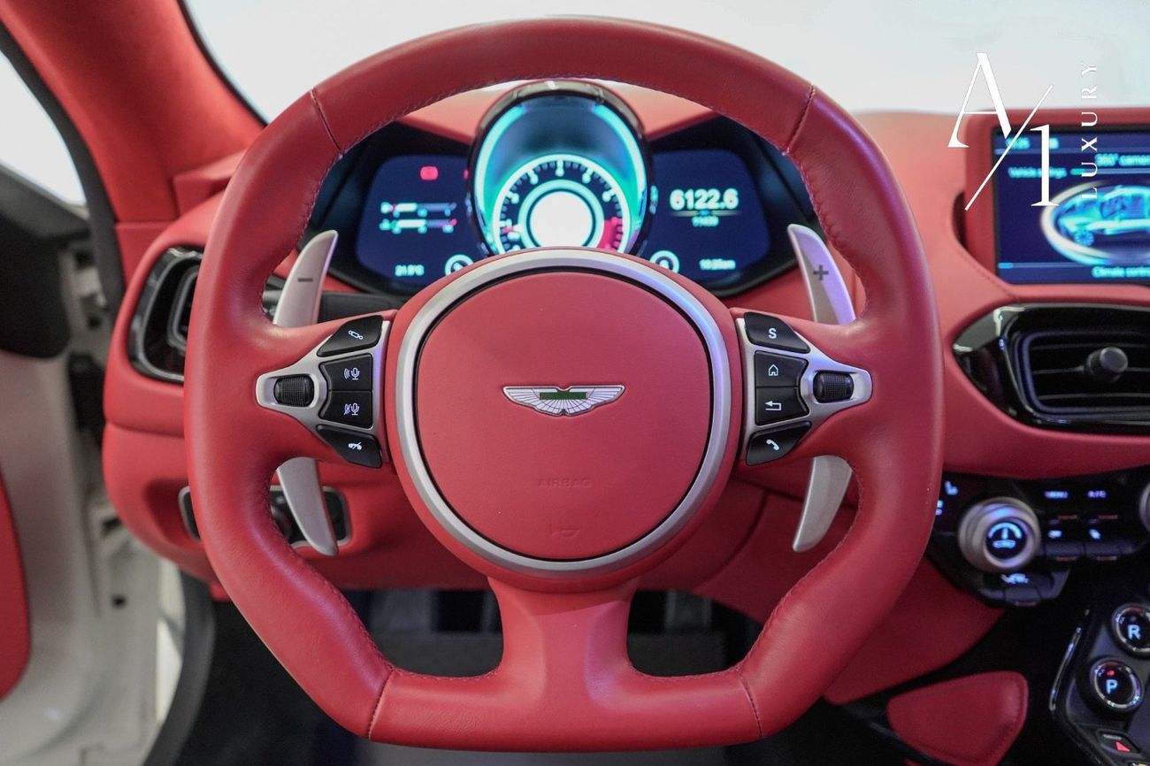 أستون مارتن فانتيج 2023 Aston Martin Vantage, Warranty, Full Service History, Excellent Condition, GCC Spec