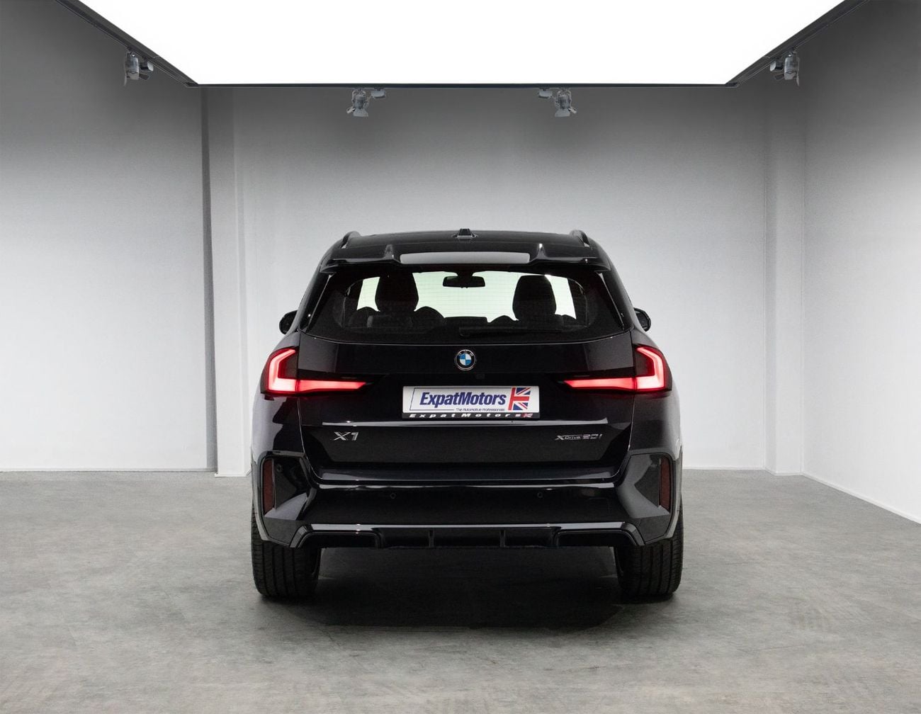 بي أم دبليو X1 xDrive 20i M Sport