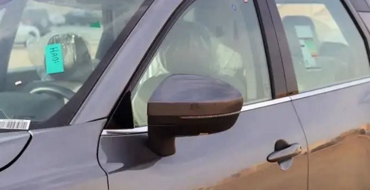 Nissan Pathfinder 3.5L SL 4WD (7 Seater)