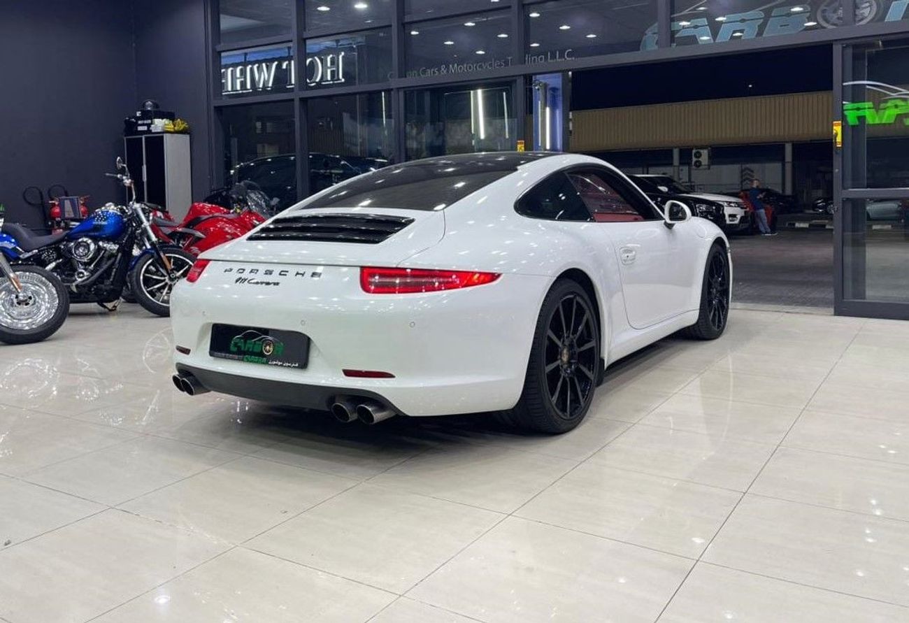 Porsche 911 Carrera 3.4L Coupe