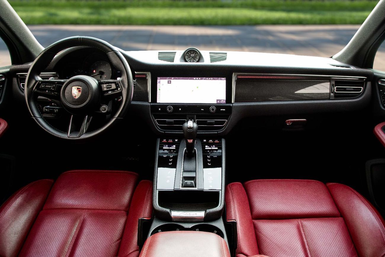 Porsche Macan S | 4,896 P.M  | 0% Downpayment |