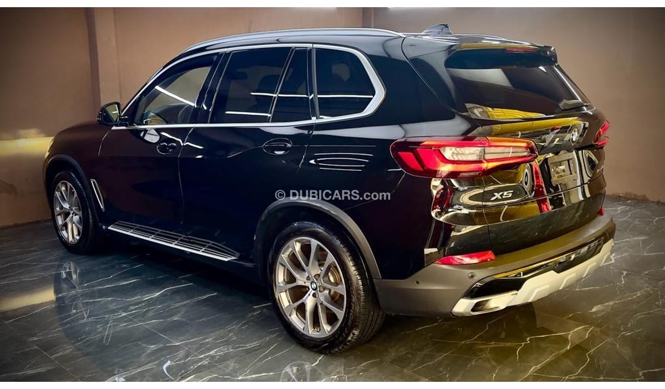 BMW X5 3.0L  Sdrive 40i