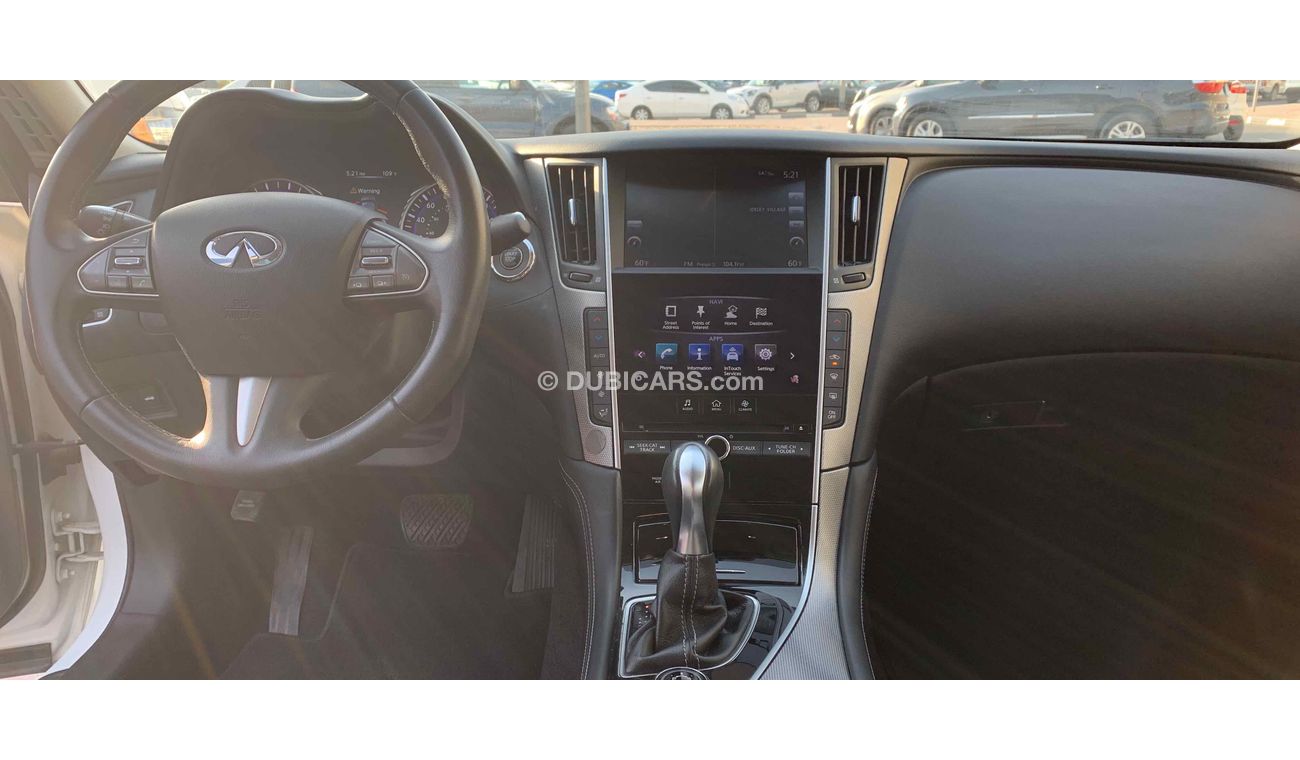 Infiniti Q50 Twin Turbo 3,0 V6