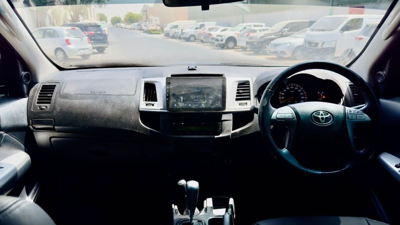 تويوتا هيلوكس -