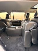 Nissan Armada Clean Title SL Full option 5.6 L original paint