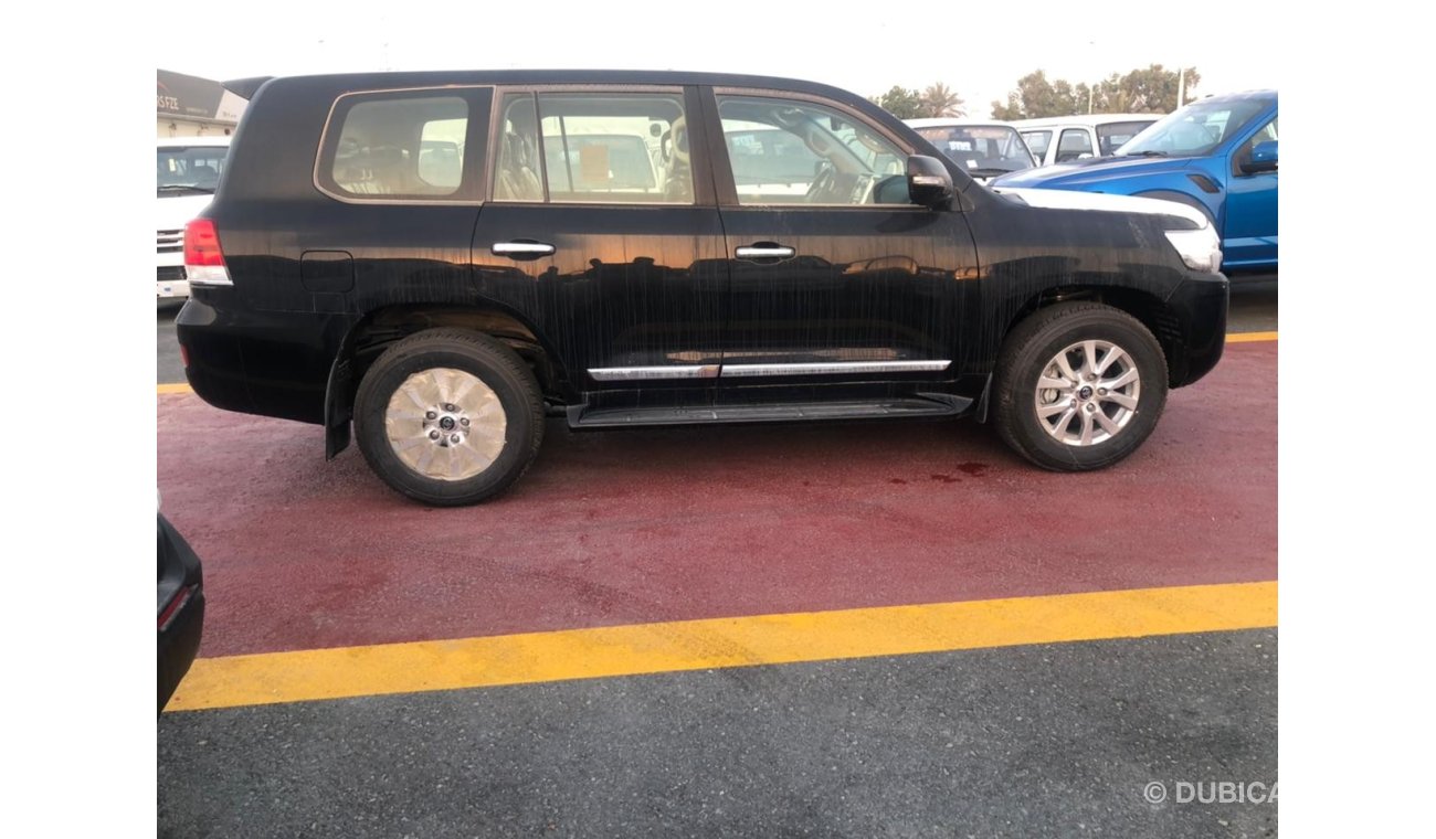 Toyota Land Cruiser TOYOTA LAND CRUISER GX.R, 4.5L, DIESEL, FULL OPTION, WITH LEATHER , BLACK COLOR, MODEL 2021 FOR EXPO