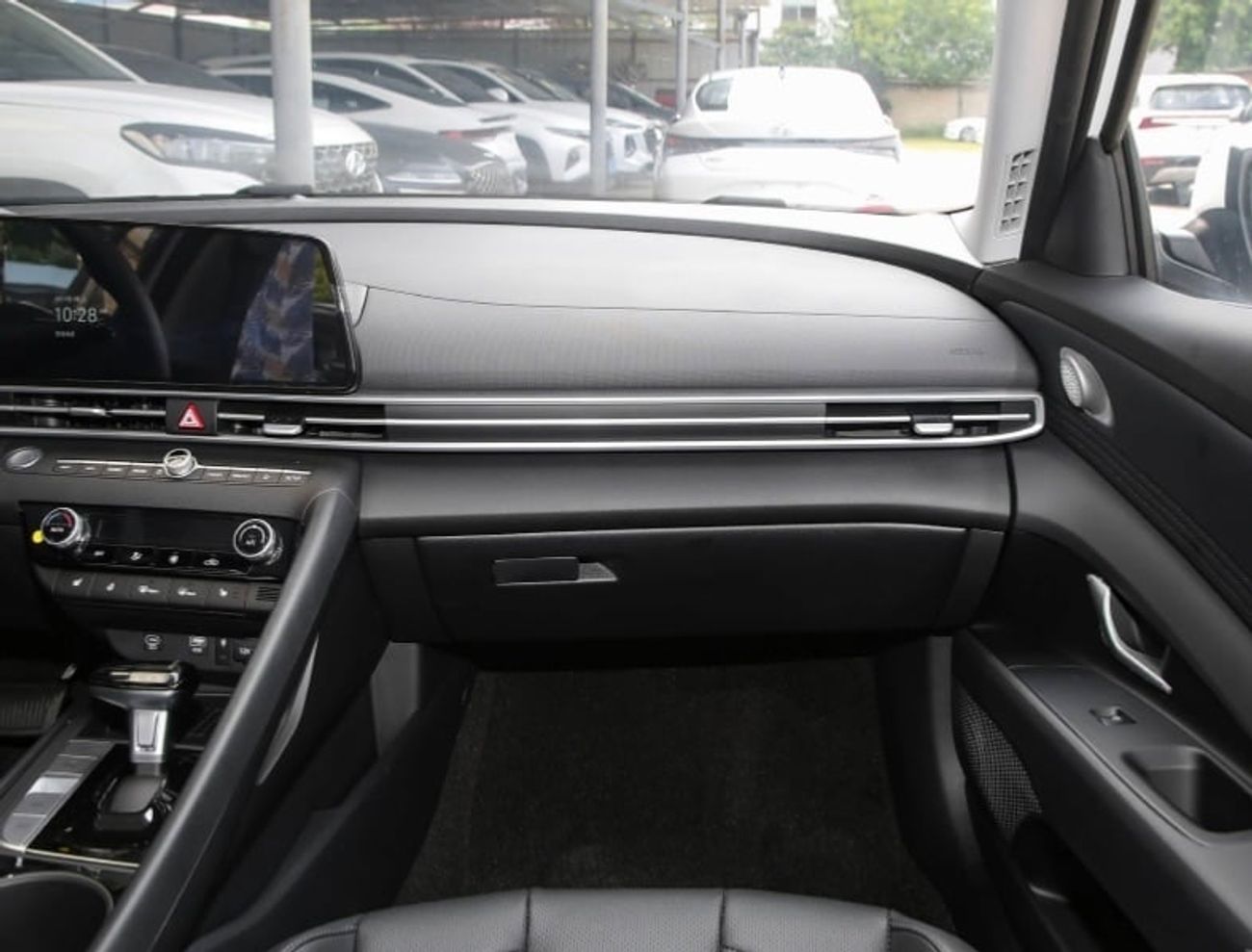 هيونداي إلانترا Elantra Premium Full With Radar