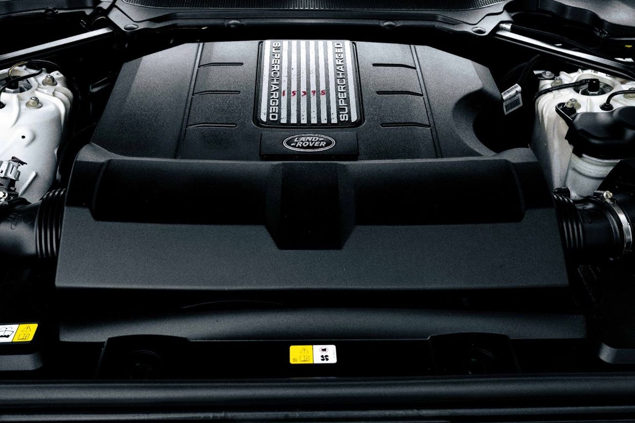 Land Rover Range Rover | 3,133 P.M  | 0% Downpayment | Under Warranty