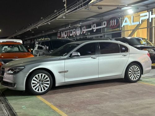 بي أم دبليو 740Li FULL