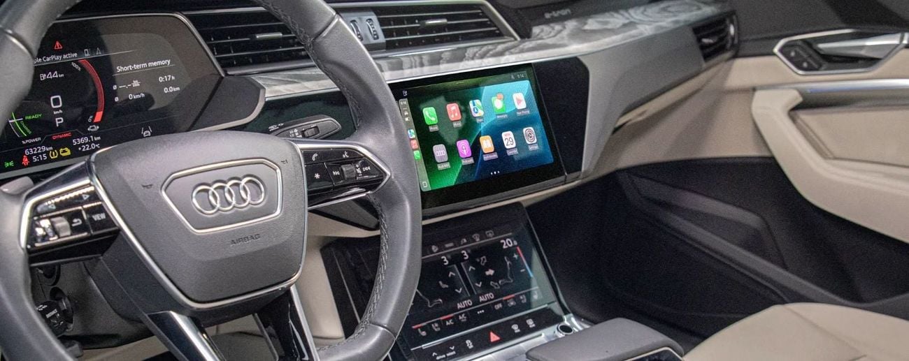 أودي اي ترون 55 Quattro