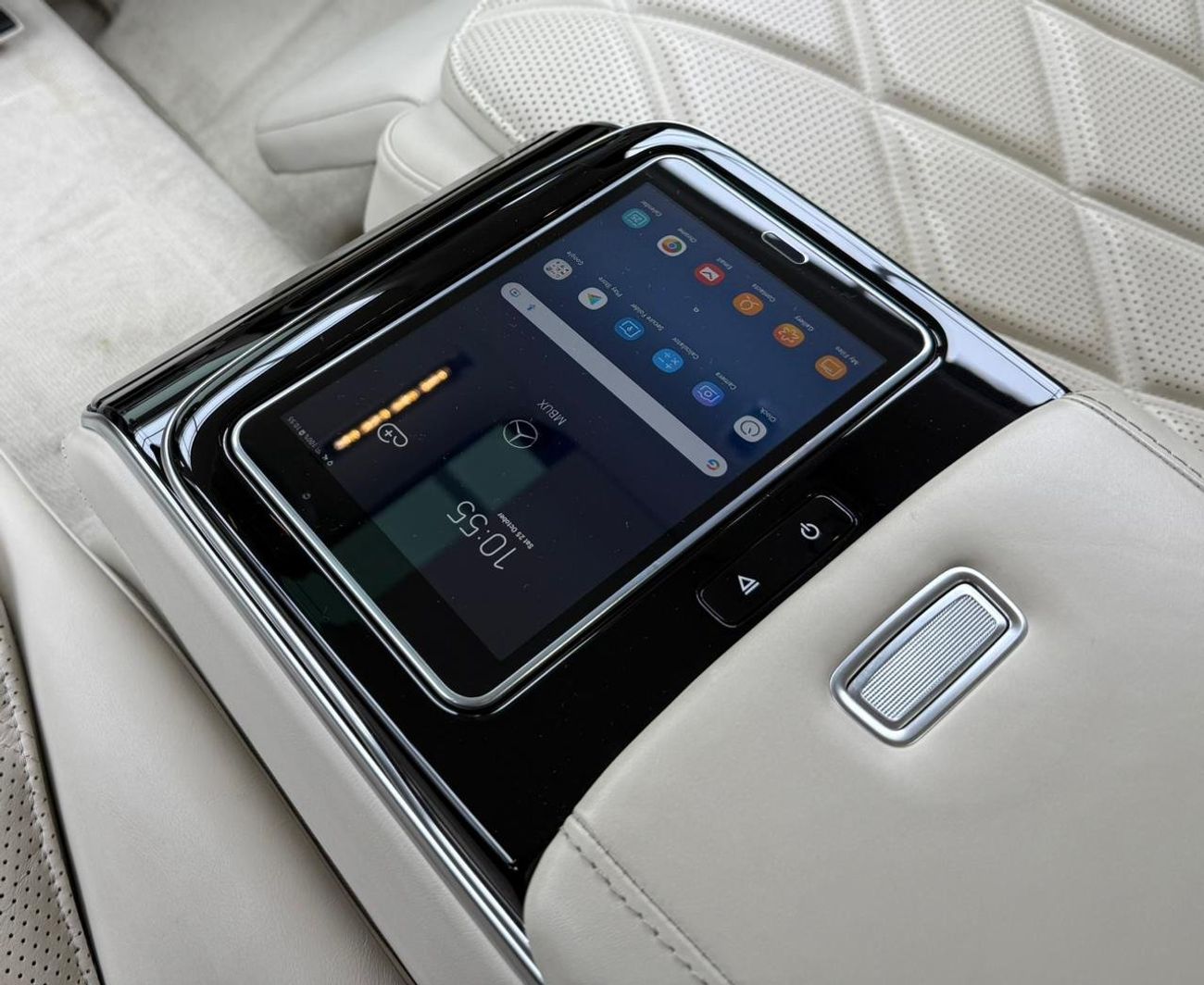 مرسيدس مايباخ S680 مايباخ 2022 Mercedes-Maybach S680 4MATIC