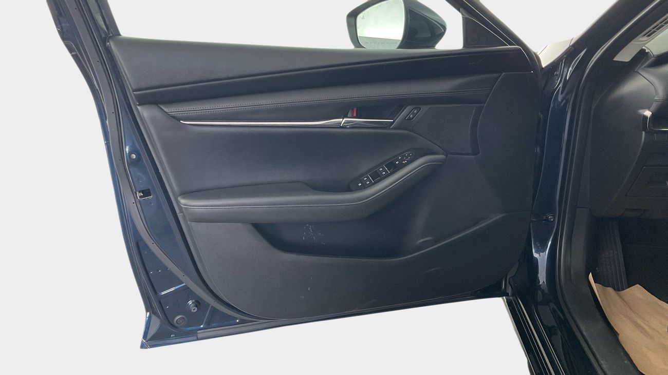 Mazda 3 Evolve | upto AED 20,000 Ramadan Discount | Guaranteed Warranty | 0 Down Payment