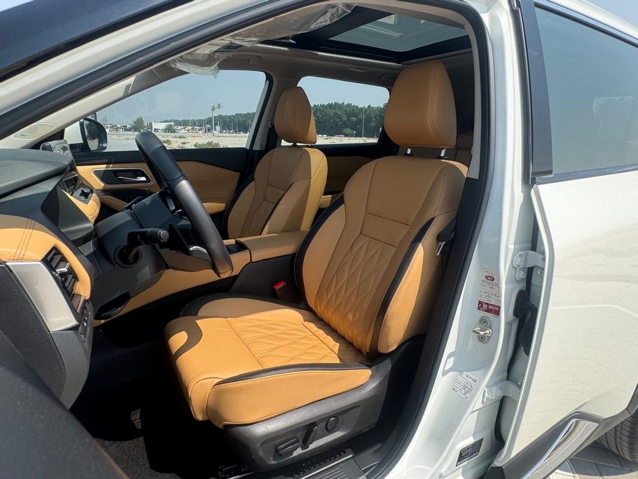 نيسان إكس تريل 2023 X-TRAIL SL 2.5L GCC Full Options 7 seats