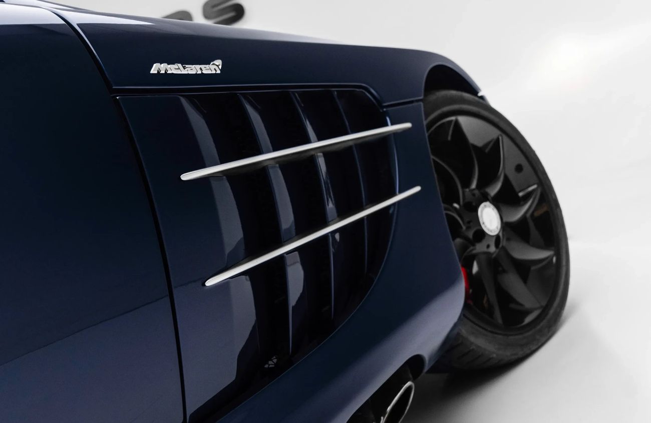 Mercedes-Benz SLR 5.5L V-8 Supercharged Engine