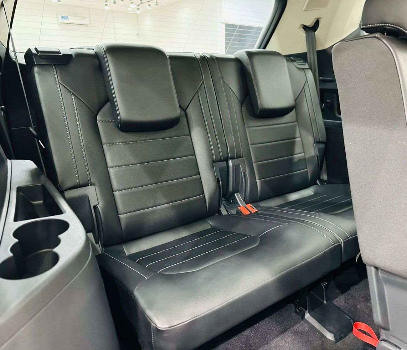 Volkswagen Teramont 2019 Volkswagen Teramont R-Line, July 2024 VW Warranty, Full Vw Service History, Full Options, GCC