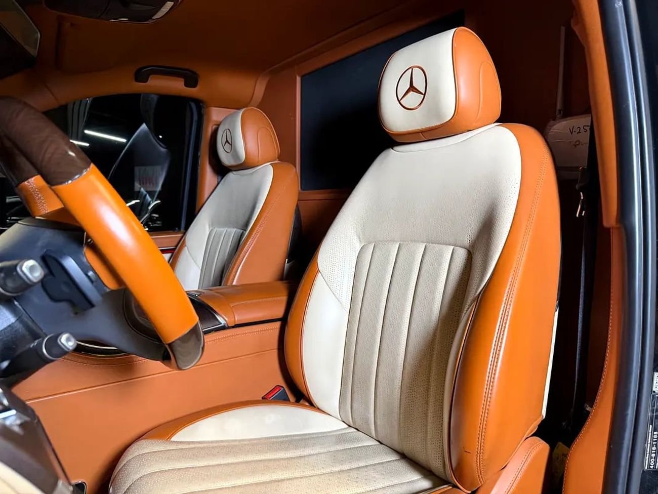 مرسيدس بنز V 250 V 250 VIP Luxury Passenger Van