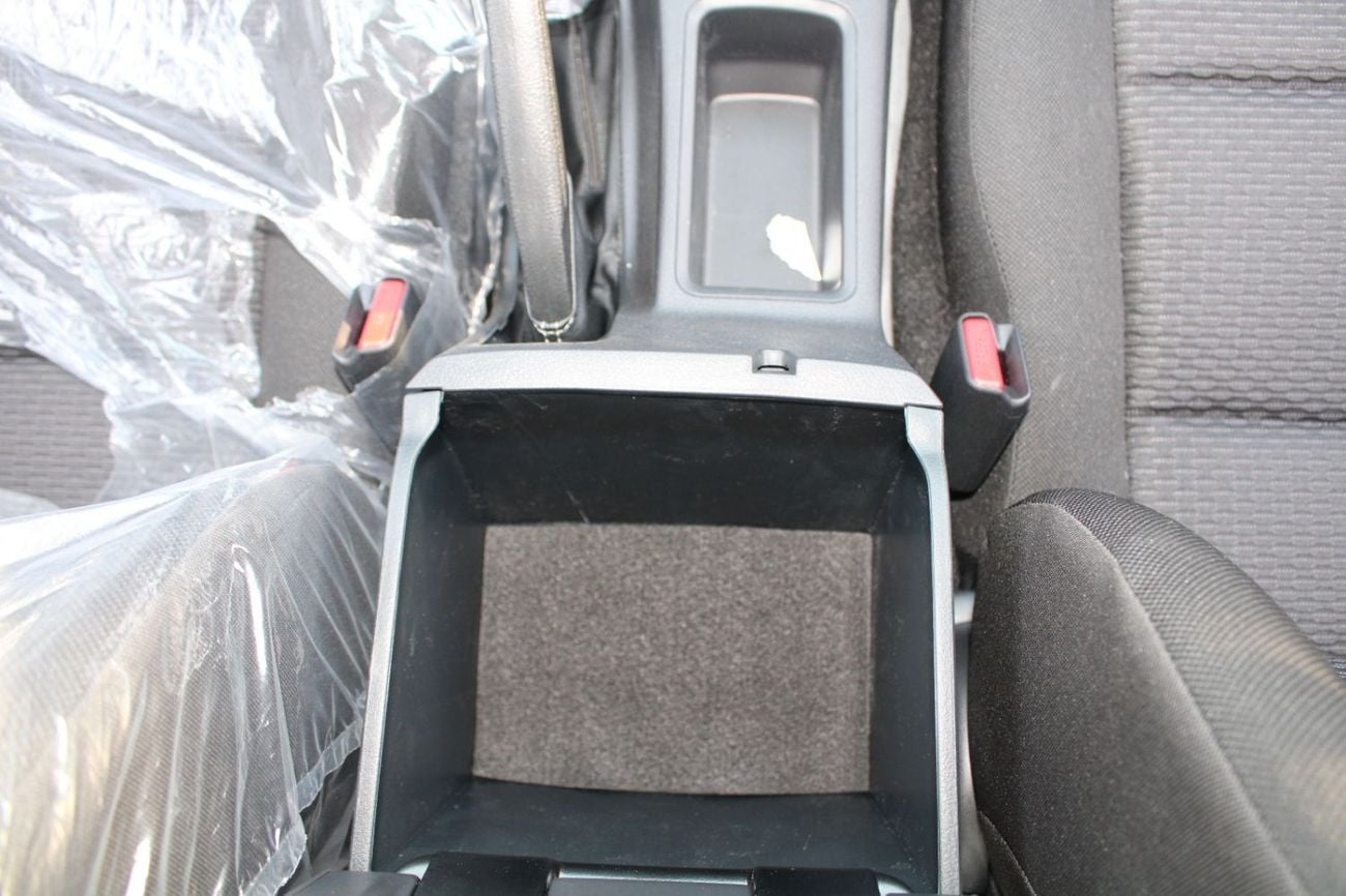 Toyota Hilux TOYOTA HILUX 2.7L PETROL DOUBLE CAB 4X4 COMFORT AUTO TOYOTA HILUX 2.7L PETROL DOUBLE CAB 4X4 AUTO