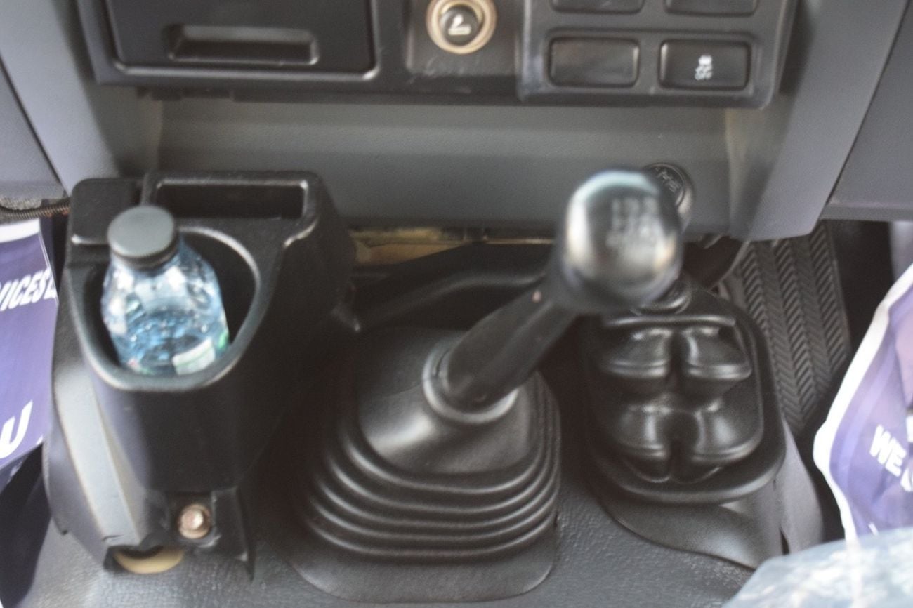 تويوتا لاند كروزر بيك آب Double Cabin 4.5L