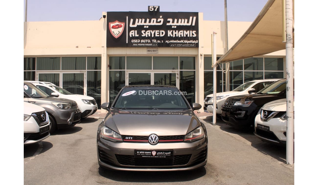 Volkswagen Golf GTI ACCIDENTS FREE - GCC - PERFECT CONDITION INSIDE OUT - 2000 CC - FULL OPTION