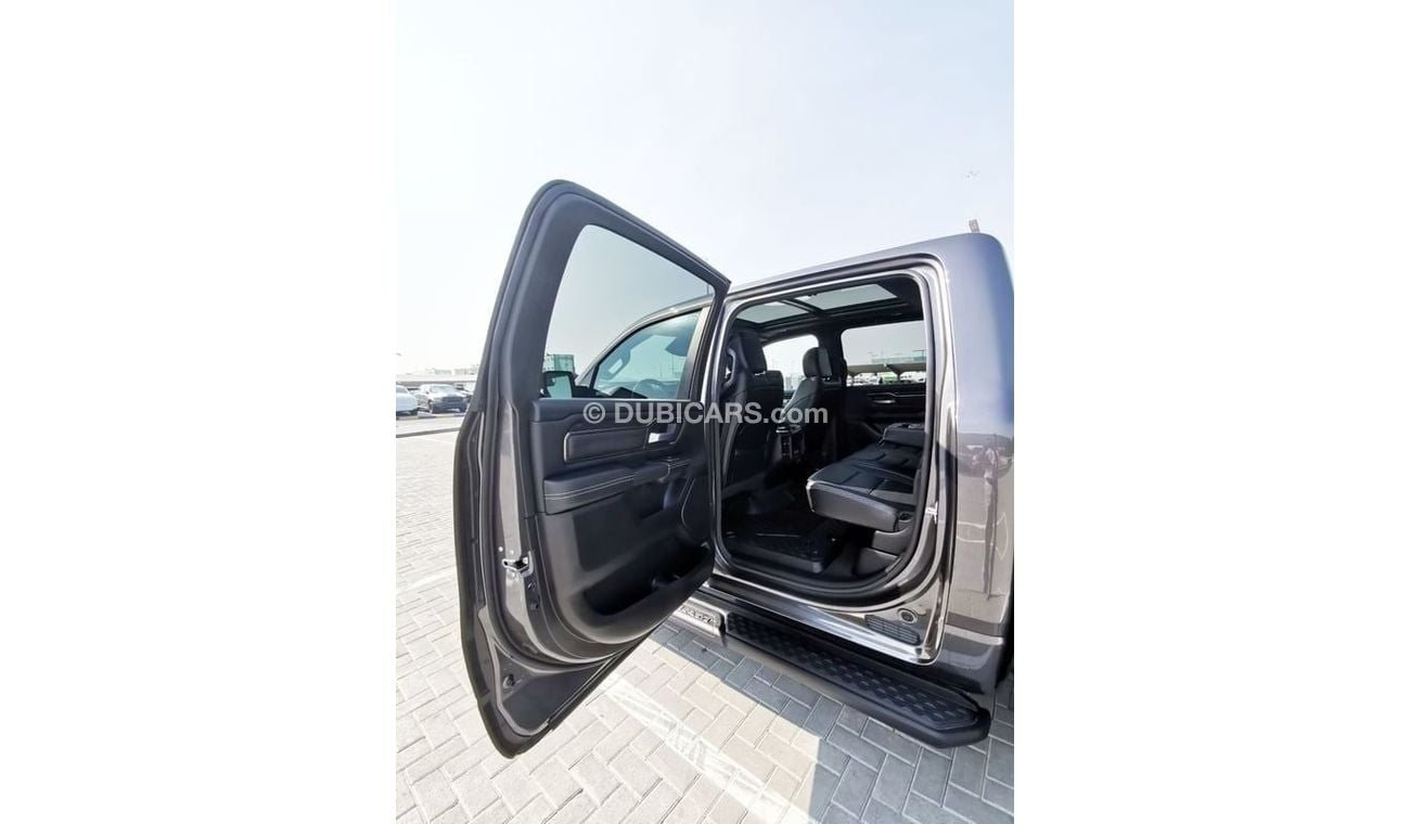 Dodge Ram Van Dodge RAM Sport - 2022 - Grey